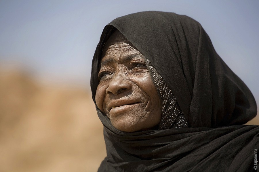 "Tuareg mujer" de Dmitry Saprov