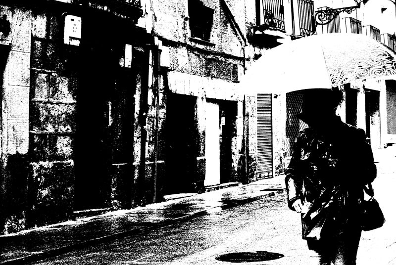 "Llueve en blanco y negro." de Felipe Martnez Prez