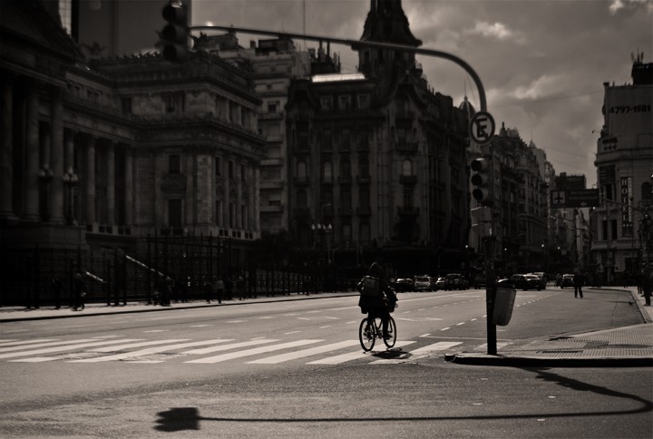 "ciclista" de Simon Calle Leon