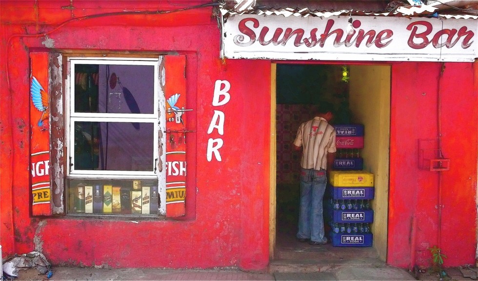 "Sunshine Bar" de Roberto Jorge Escudero