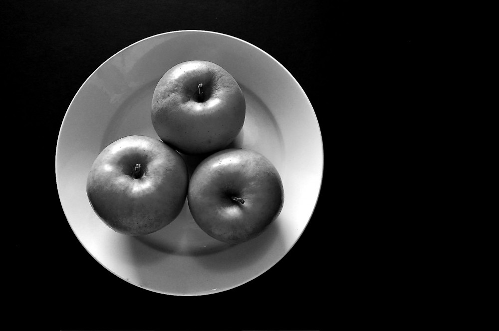 "Tres manzanas" de Roberto Jorge Escudero
