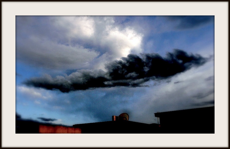 "Nube negra." de Javier Prraga