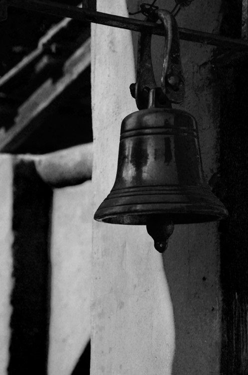 "La campana no suena" de Marcelo Horacio Insaurralde