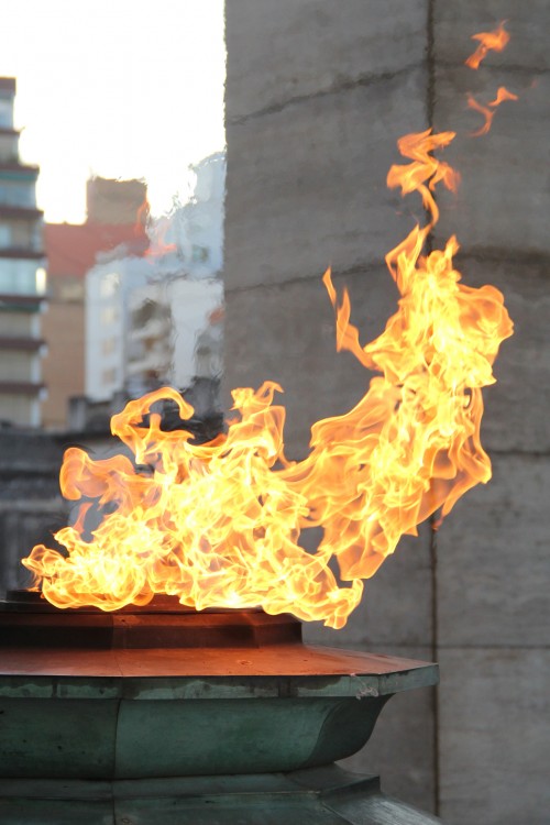"Dame Fuego" de Ezequiel Casella