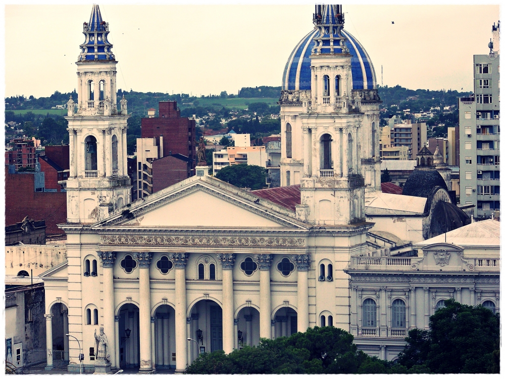 "Catedral-Paran" de Aymara Holotte