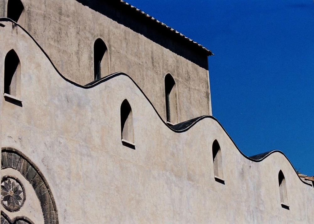 "Arquitectura ondulada" de Marcelo Sergio Gonzalez