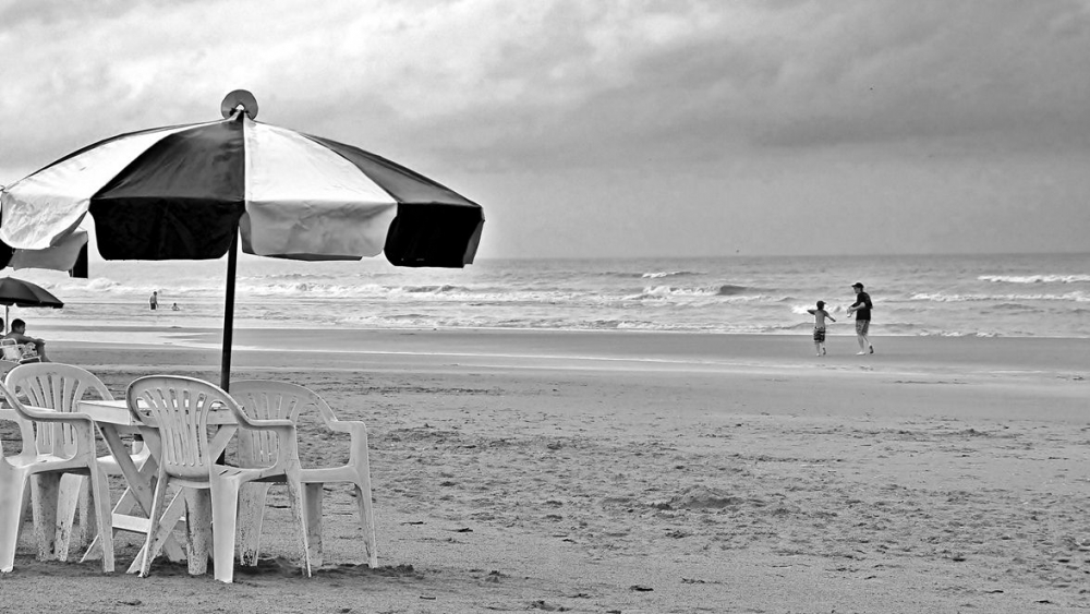 "dia de playa" de Noemi Gomez