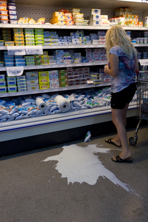 "No comprar sobre leche derramada" de Nicols Fazio