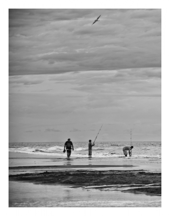 "Pescadores en la baha" de Analia Coccolo