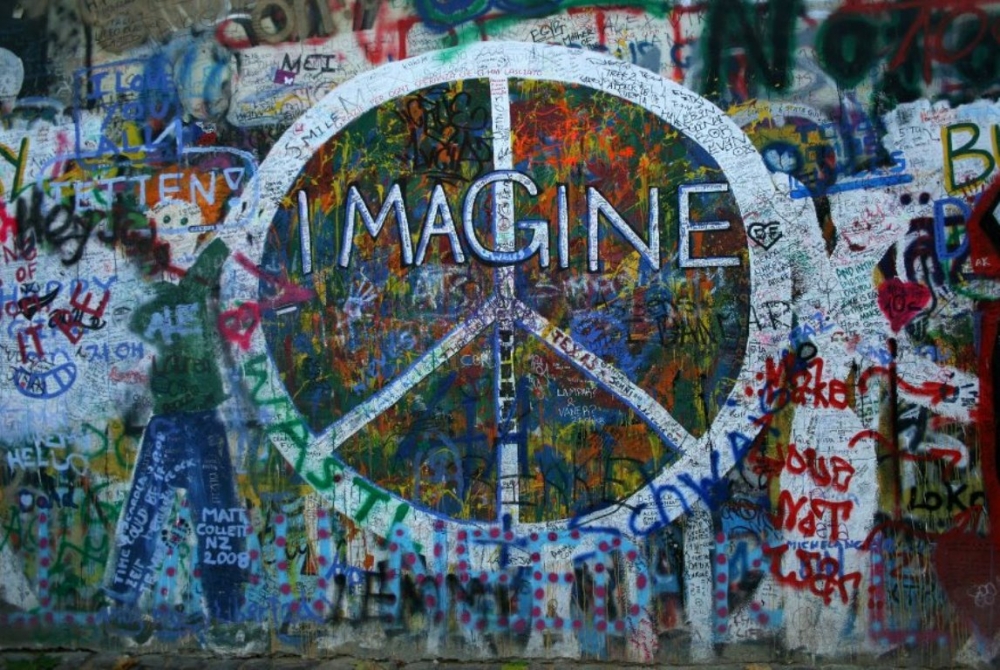 "Imagine en el muro" de Monica Casso