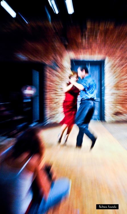 "tango" de Fabian Haiek