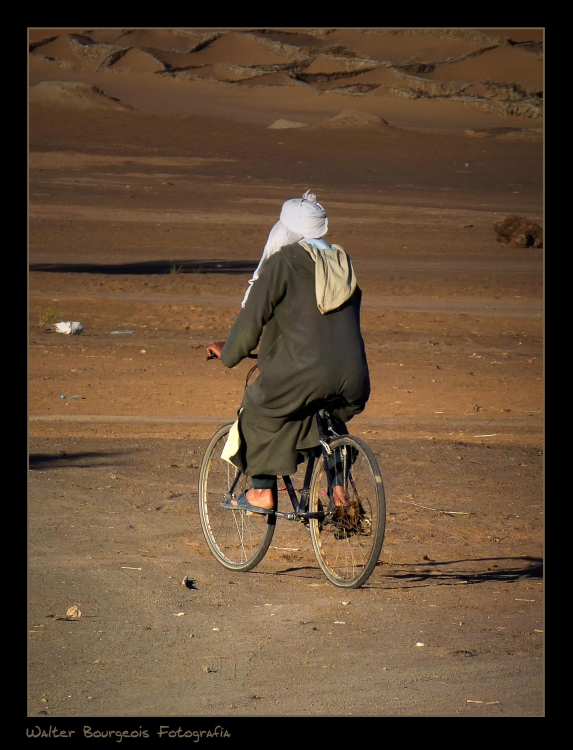 "Bicicleteando..." de Walter Bourgeois