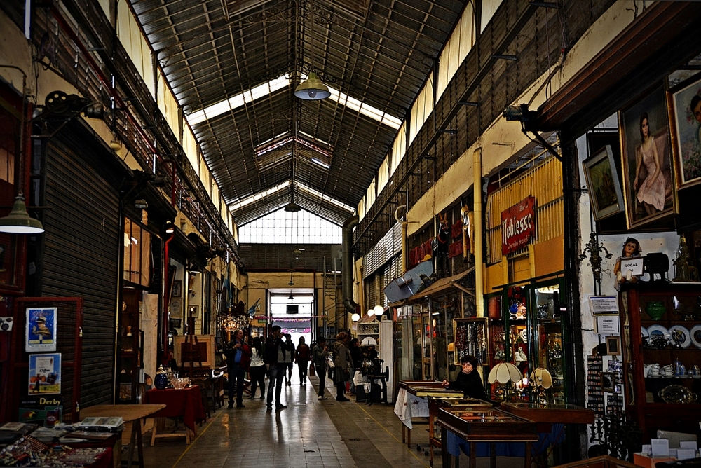 "Mercado de San Telmo" de Sylvia Sabatini