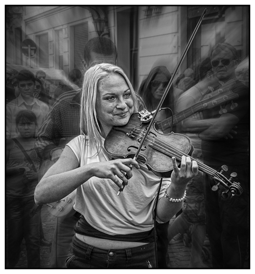 "Violinista en San Telmo" de Jose Carlos Kalinski