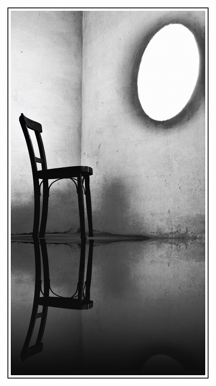 "El agujero blanco" de Julio Strauch