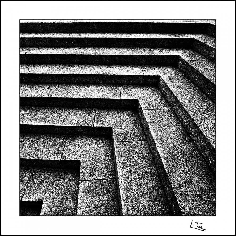 "Escaleras" de Angel Triana