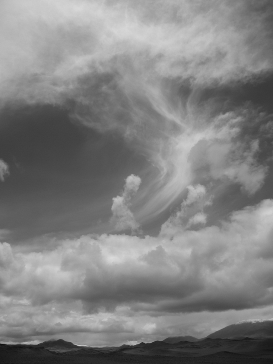 "nubes grices" de Marcos Pedro Escudero