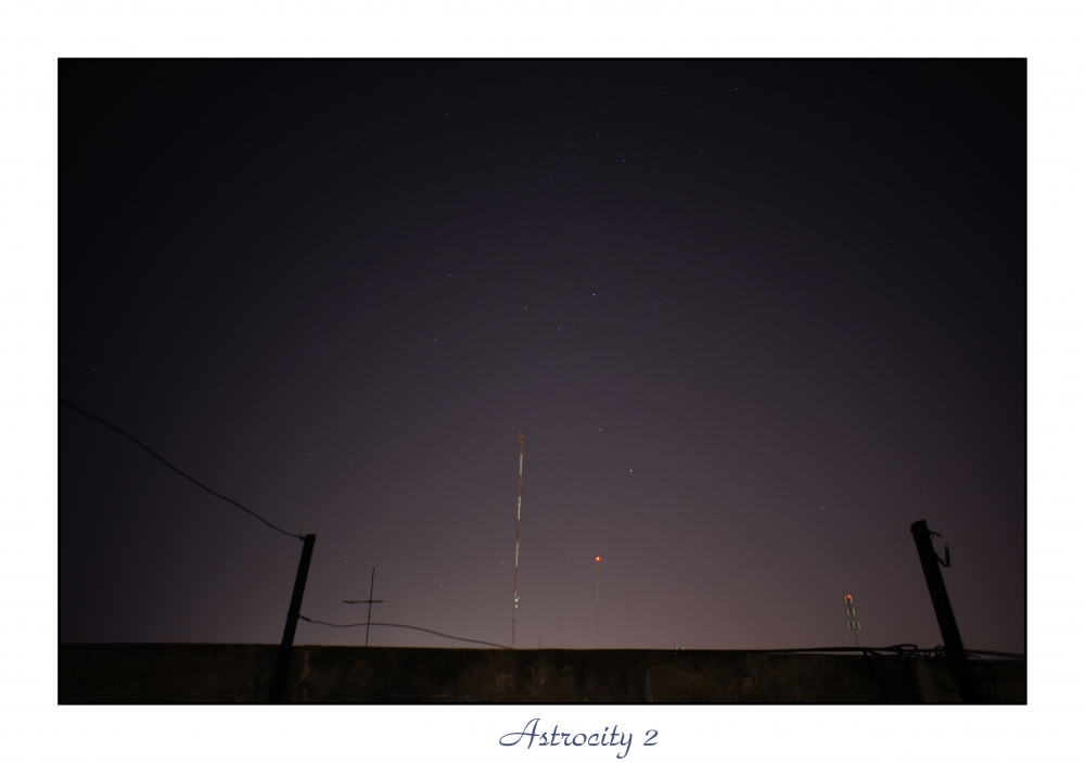 "Astrocity 2" de Leonardo Vaquero