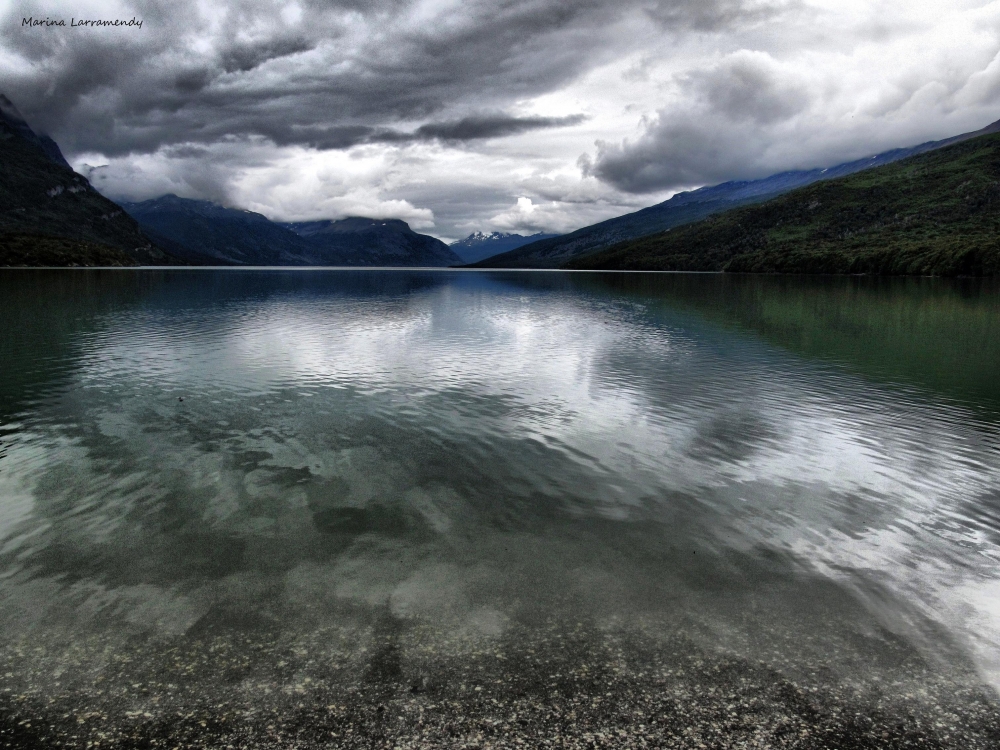 "Lago Roca (Parque Nacional Tierra del Fuego)" de Marina Larramendy