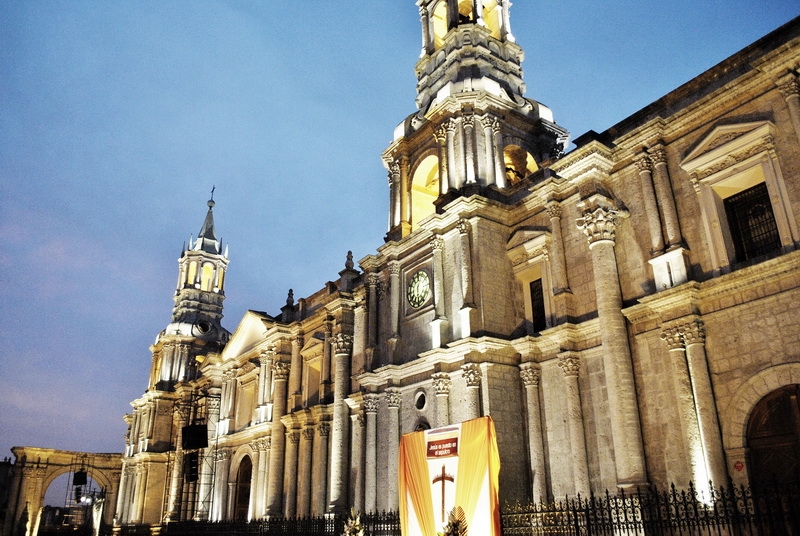 "Catedral de Arequipa, la cuidad blanca. Peru." de Martin Calvo