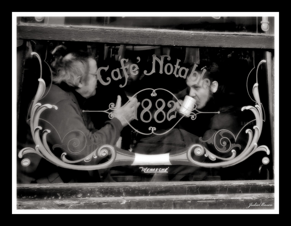 "Cafe Notable" de Julio Bosco