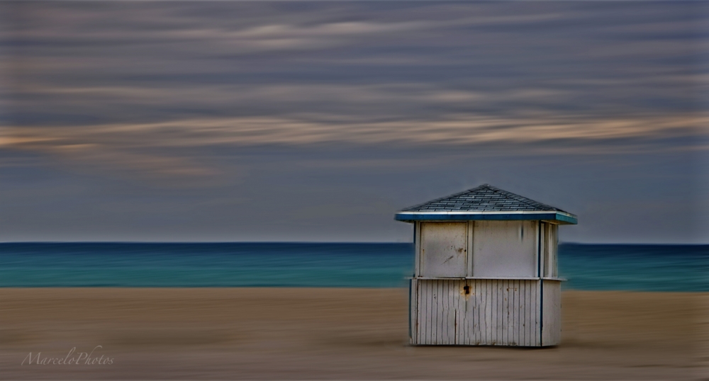 "caseta de playa..." de Marcelo Nestor Cano