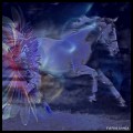 Un caballo azul