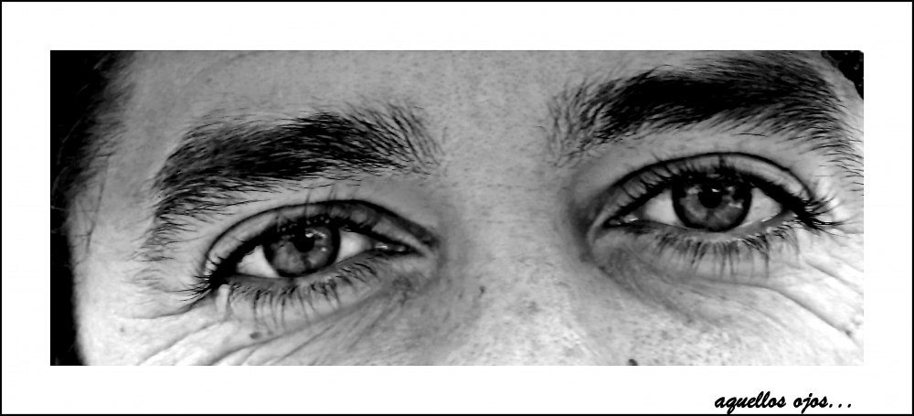 "aquellos ojos..." de Claudia Rios