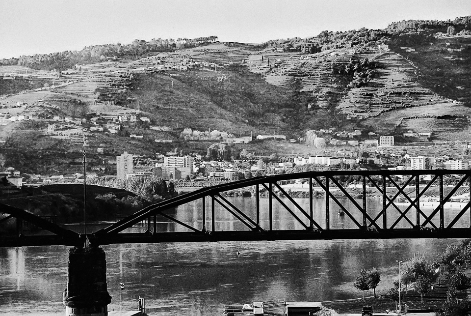"Ponte Ferroviria - Rgua - Portugal" de Jos Magalhes