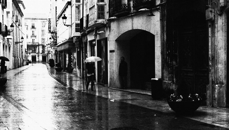 "Componiendo con lluvia." de Felipe Martnez Prez