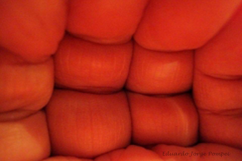 "Colchn inflable?.... no..... mis dedos" de Eduardo Jorge Pompei