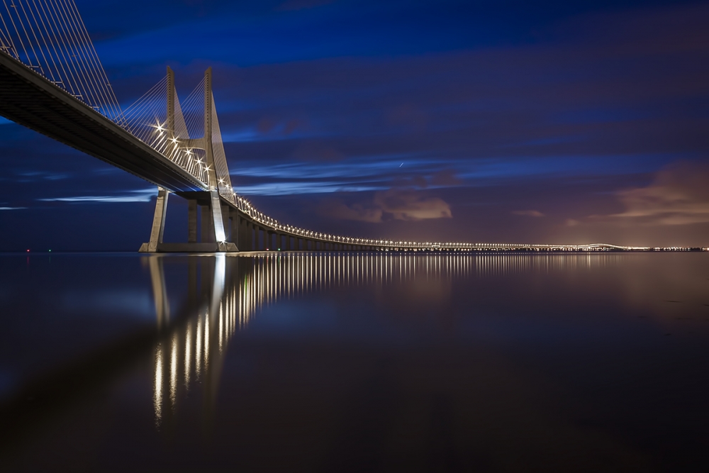 "the bridge at the night" de Emanuel Pereira Aparicio Ribeiro