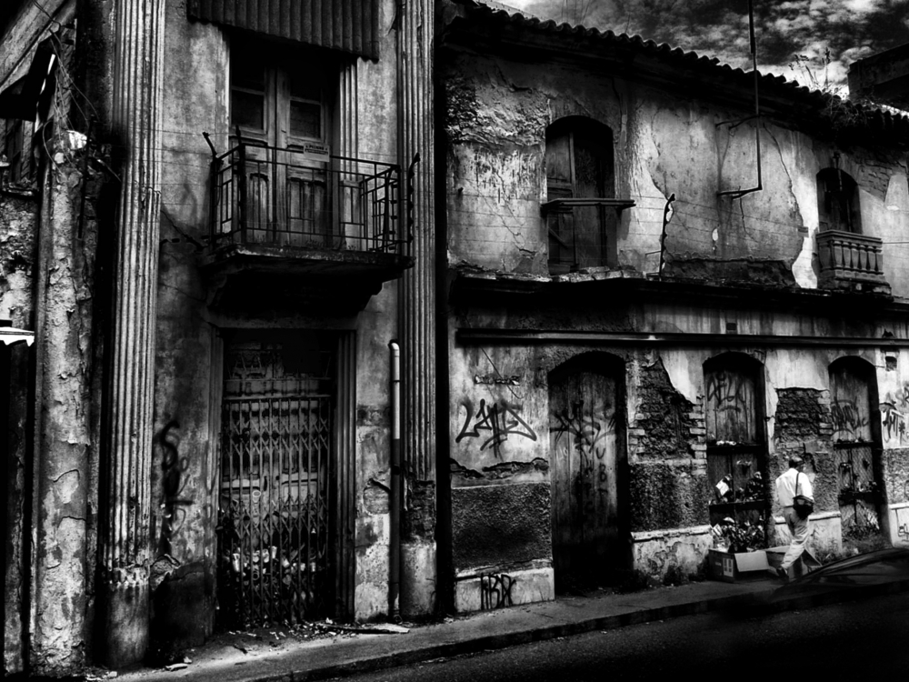 "`Me voy por esta solitaria y abandonada calle`" de Miguel Fernandez Medina ( Elfs )