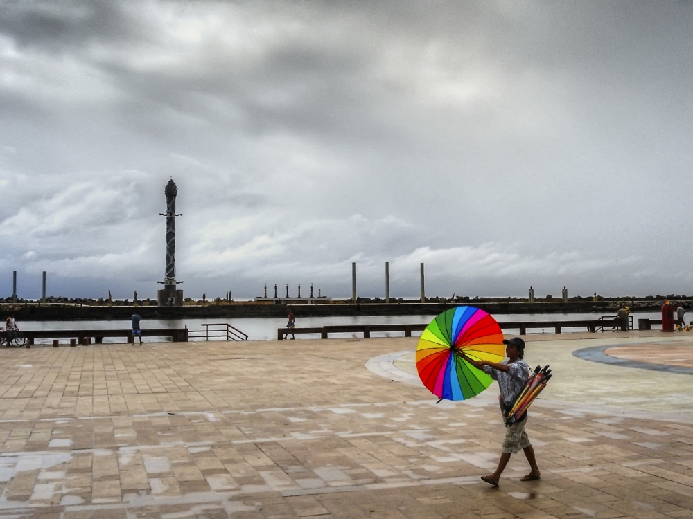 "“…Traedme el abrigo, el paraguas...`" de Carlos Costamagna