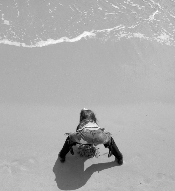 "Antes que venga la ola....." de Raquel Perazo