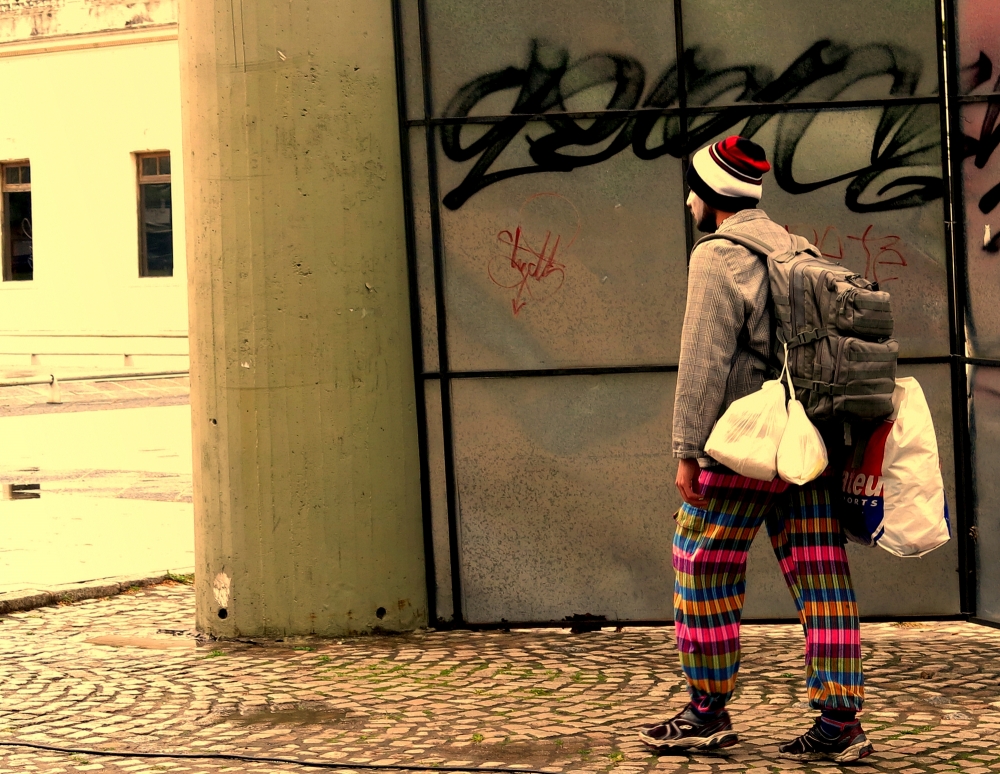 "clown urbano a trabajar" de Viviana Garca