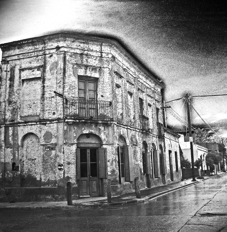 "Antigua esquina de Areco" de Mercedes Pasini