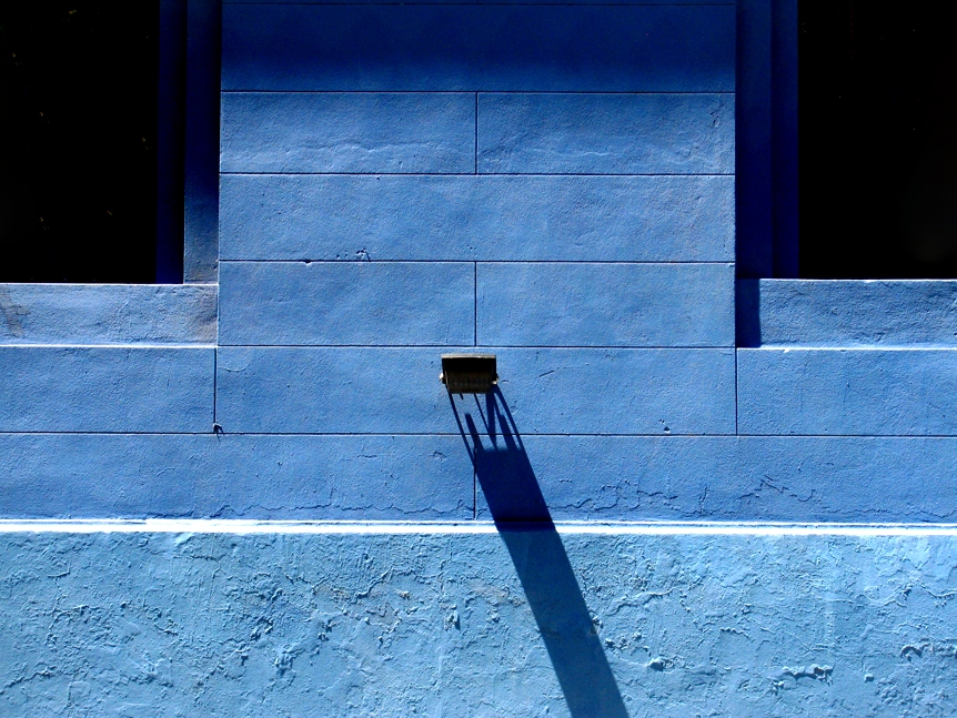 "pared azul" de Jorge Mariscotti (piti)