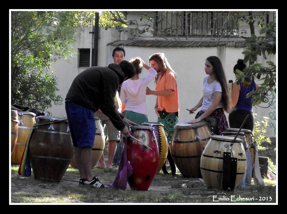 "Tarde de candombe" de Emilio Echesuri