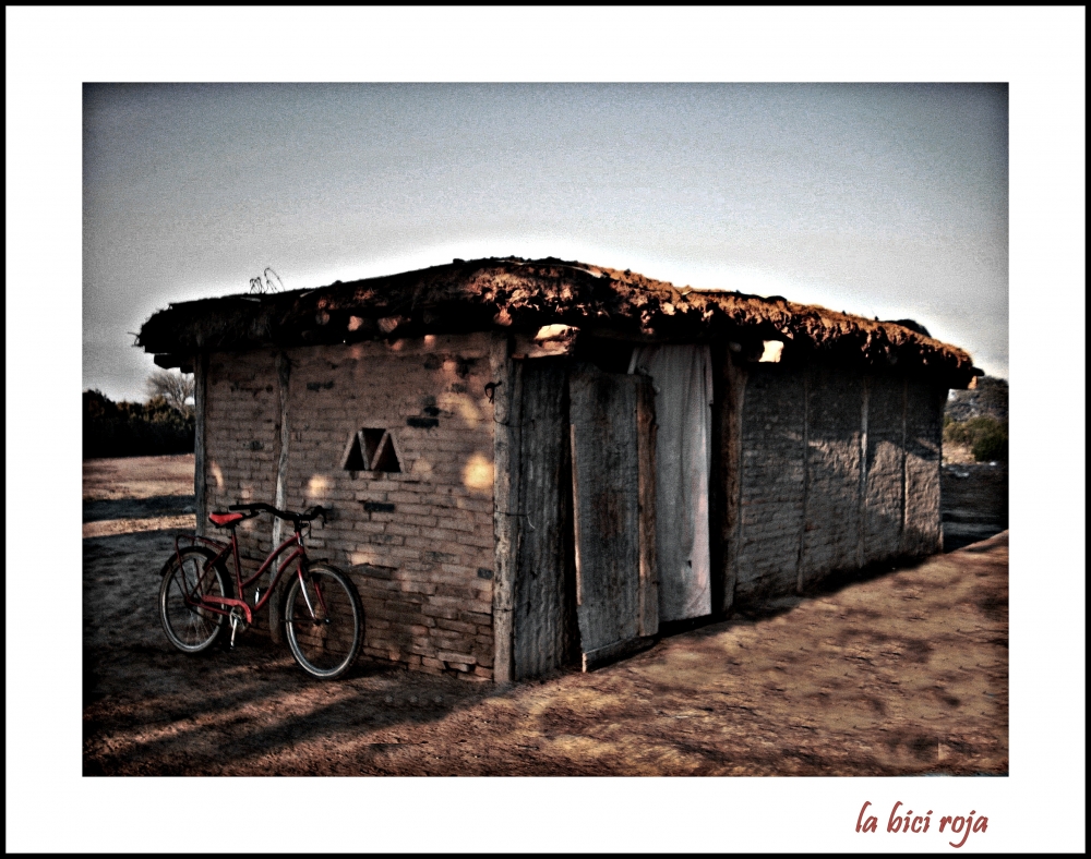 "la bici roja" de Claudia Rios