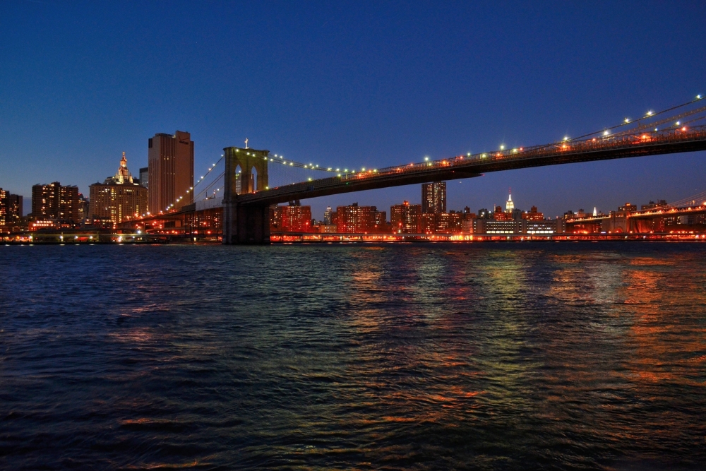"Puente de Brooklyn" de Daniel Capano