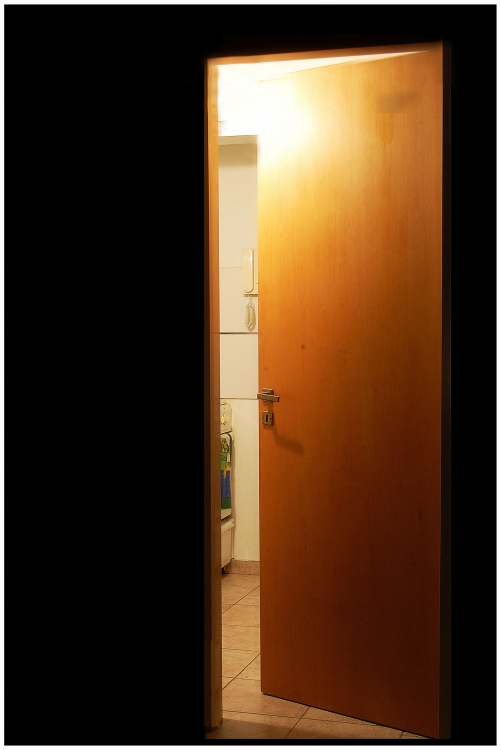 "puerta" de Hilda Adorno