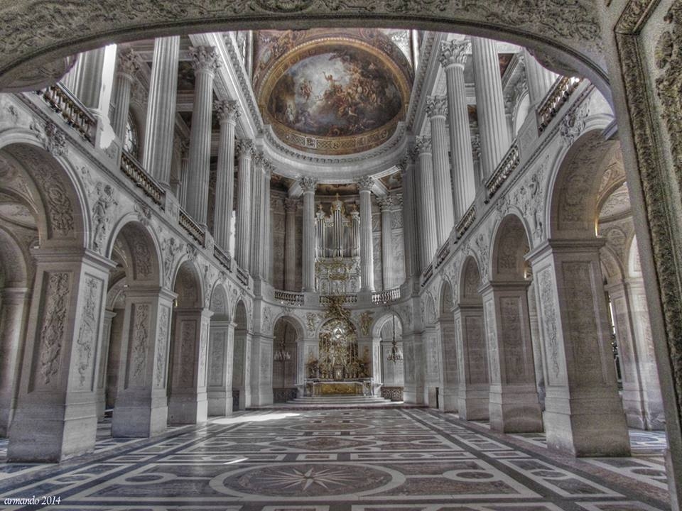 "Palacio de Versalles, Capilla" de Armando Kazimierski