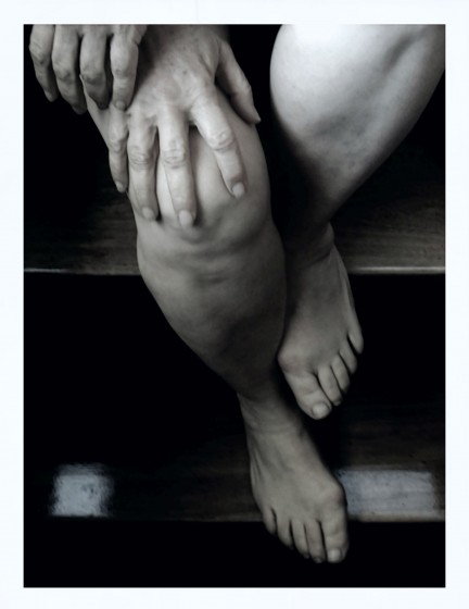 "Estudio de pies y manos para una mujer mayor" de Ana Maria Walter
