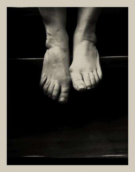"Estudio para los dos pies de una mujer mayor" de Ana Maria Walter