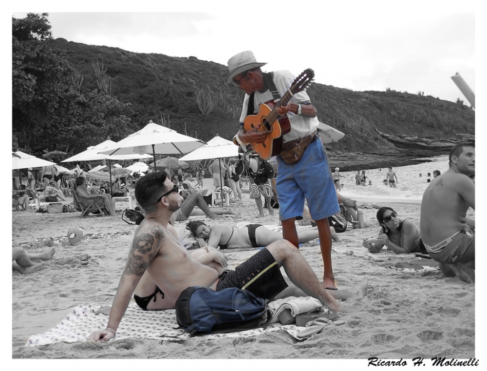 "Guitarrero de playa" de Ricardo H. Molinelli