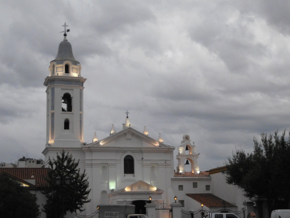 "Iglesia del Pilar" de Fabin Maita