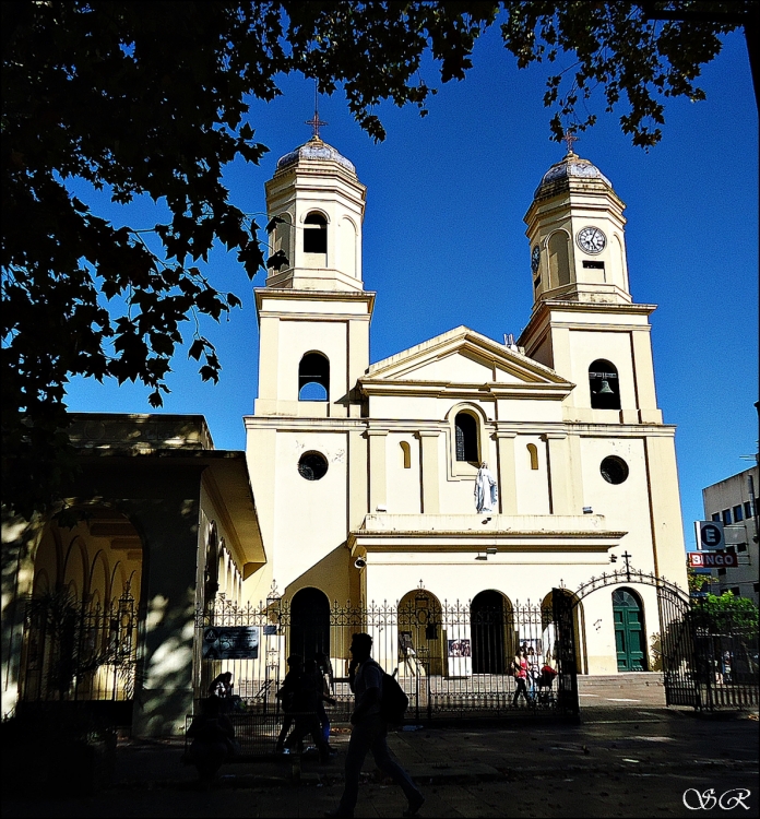 "Catedral de Quilmes" de Silvia Rodrigo
