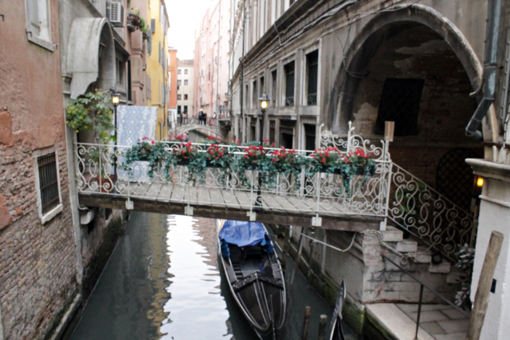 "En Venecia y sin ti." de Mara Andreadiaz