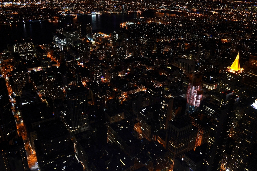 "Manhattan de noche" de Daniel Capano